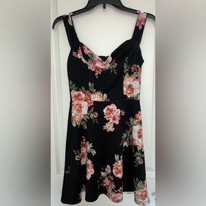 TeezeMe Pink Flower Dress Size 5
